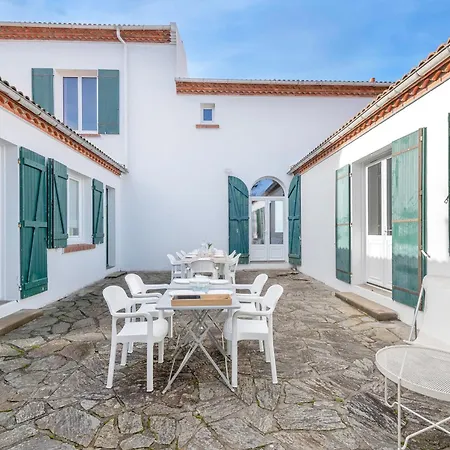 Dom wakacyjny Face - Familiale Pour 12