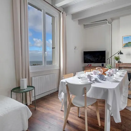 Face - Familiale Pour 12 *