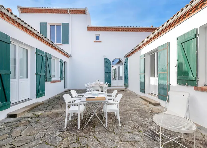 Hébergement de vacances Face - Familiale Pour 12