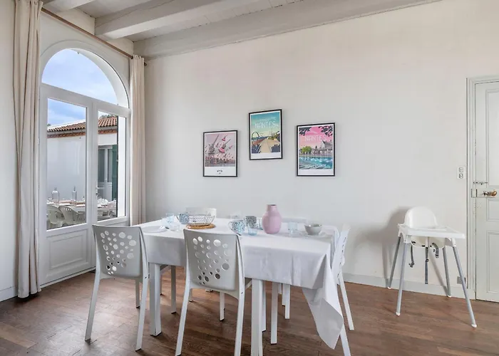 Hébergement de vacances Face - Familiale Pour 12