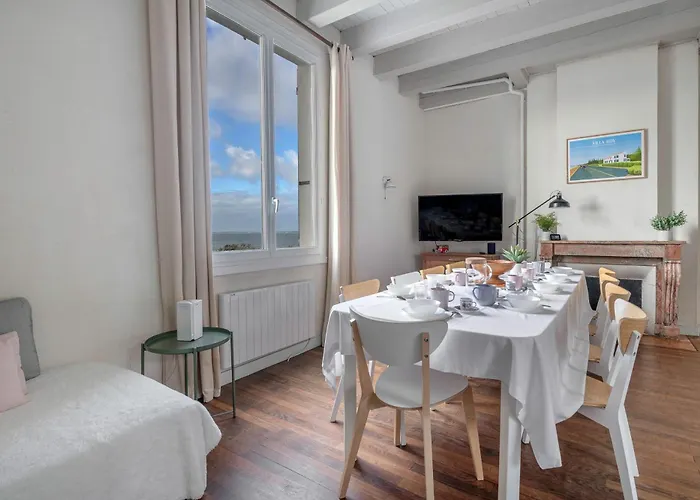 Face - Familiale Pour 12 *