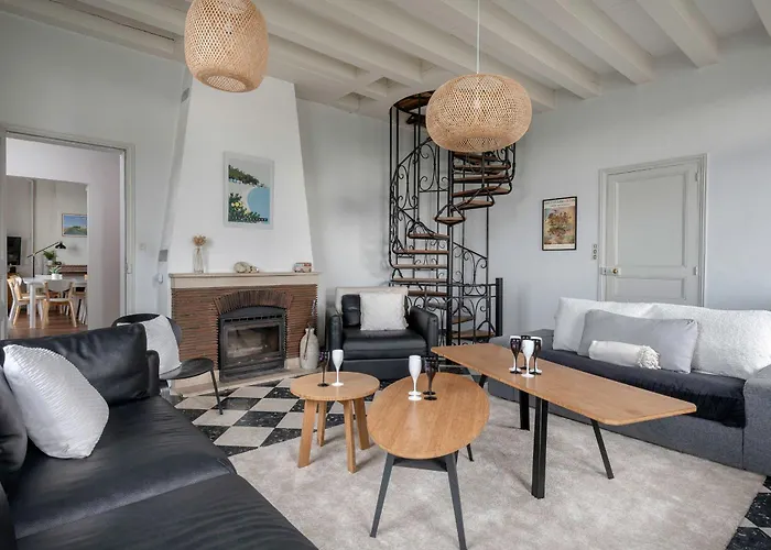 Face - Familiale Pour 12 Saint-Michel-Chef-Chef